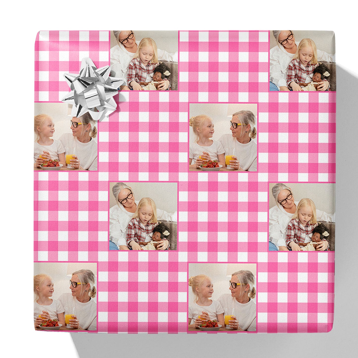 Geschenkpapier mit Foto in Gingham-Optik